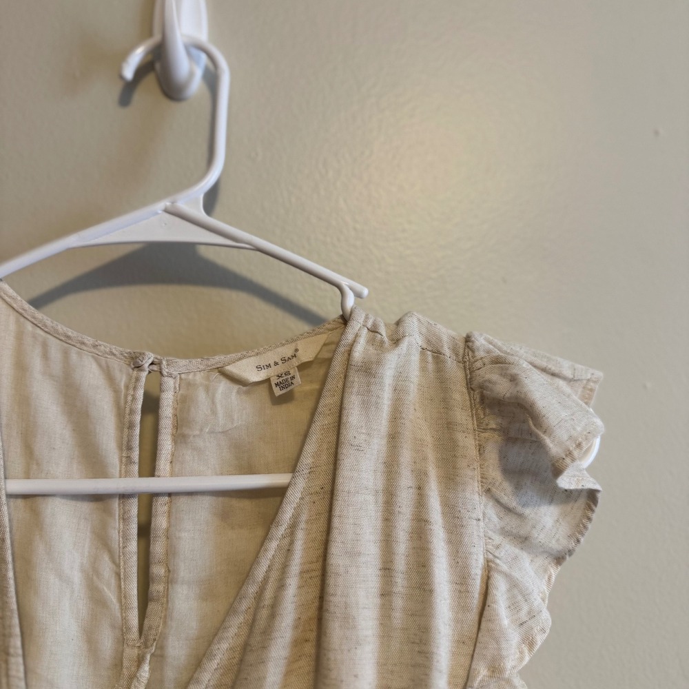 Women's XS Jumpsuit Beige V Neck Ruffle Sleeve Romper Boho Indie Basics